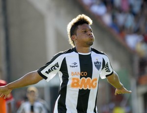 André atlético-MG gol Guarani-MG (Foto: Pedro Vilela / Agência Estado)