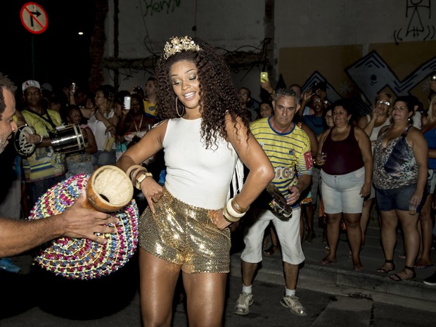 Juliana Alves em ensaio da Unidos da Tijuca na Zona Norte do Rio (Foto: Bruno Mello/ Divulgação)
