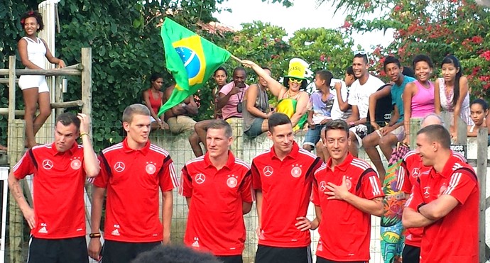 [COPA 2014] Schweinsteiger faz exames escondido após pancada em treino  
