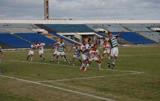 Sport Campina x Esporte Patos, Amigão (Foto: Silas Batista / Globoesporte.com/pb)