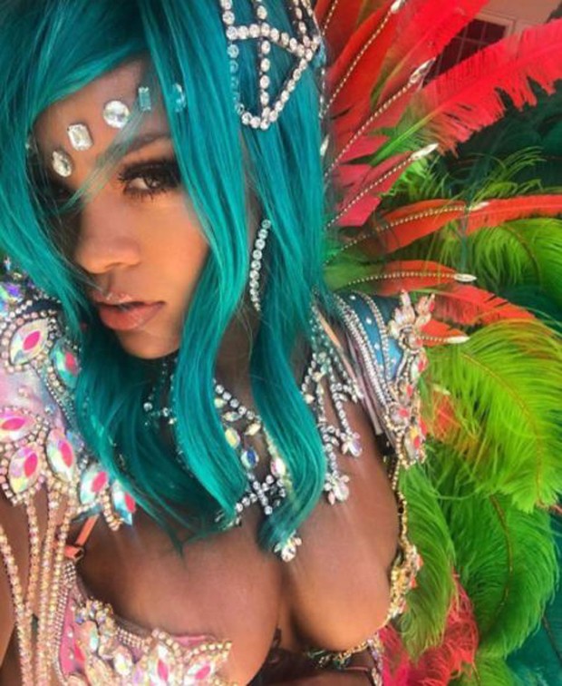 Rihanna no Carnaval de Barbados (Foto: Reprodução/Instagram)