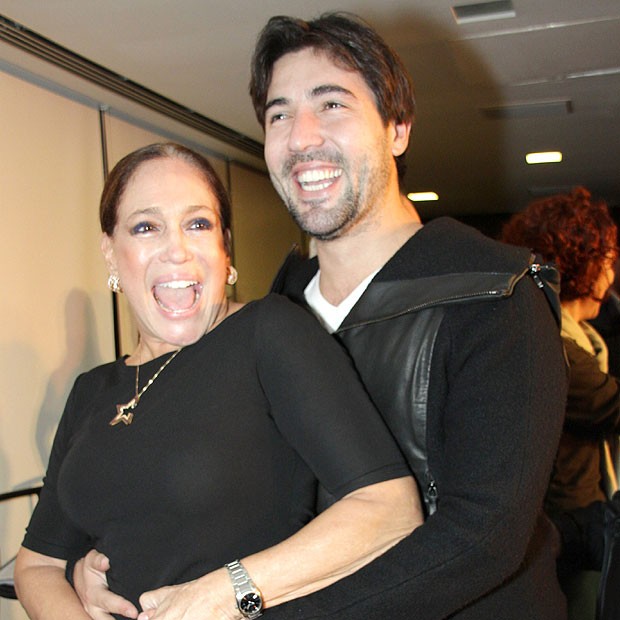 Susana Vieira e Sandro Pedroso (Foto: Graça Paes/Foto Rio News) Susana Vieira e Sandro Pedroso (Foto: Graça Paes/Foto Rio News)