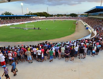 Bases de Corinthians e São Paulo têm retrospectos distintos em São José