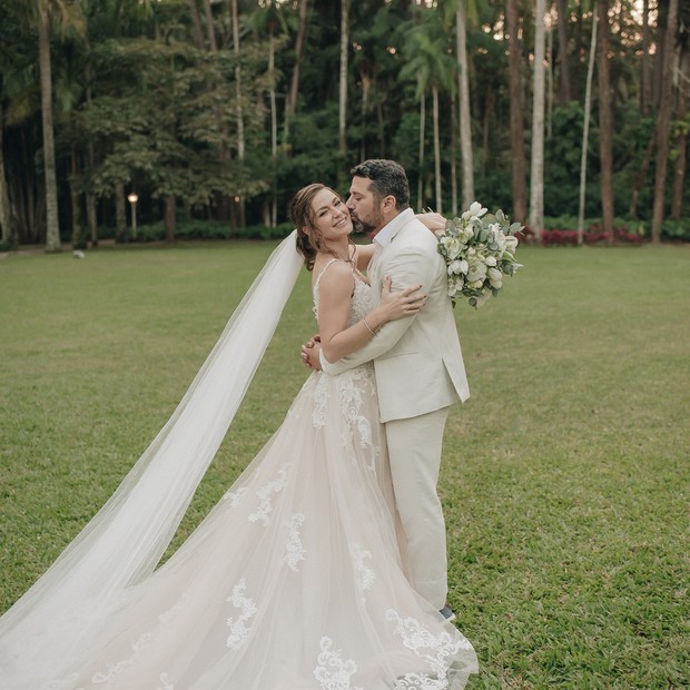 Renata Longaray e João Paes Ramos: Casamento aconteceu em 14 de agosto de 2021 (Foto: Pablo Roniere )