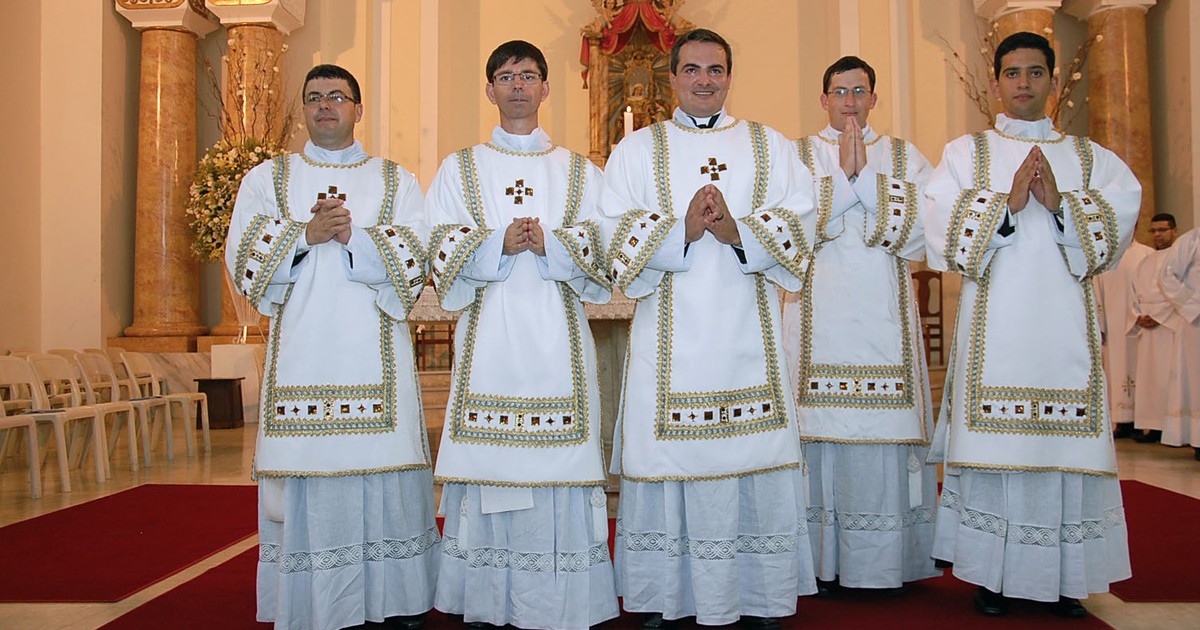 G1 Diocese de Mogi das Cruzes ganha novos padres notícias em Mogi das Cruzes e Suzano