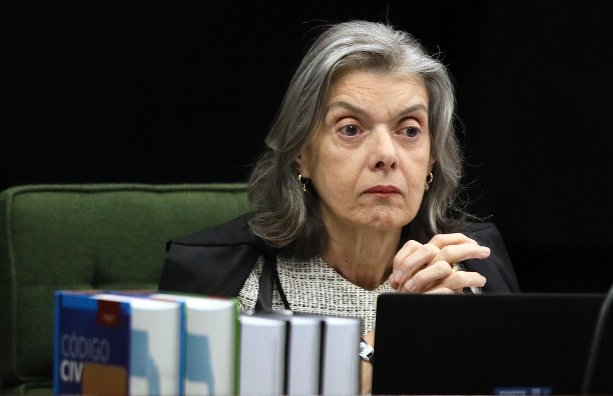 C Rmen L Cia Suspende A O Que Liberou Terapia Cura Gay A Pedido Do