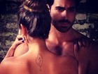 Ex-BBB Adriana posa nua com Rodrigão: '3 anos de muito amor'