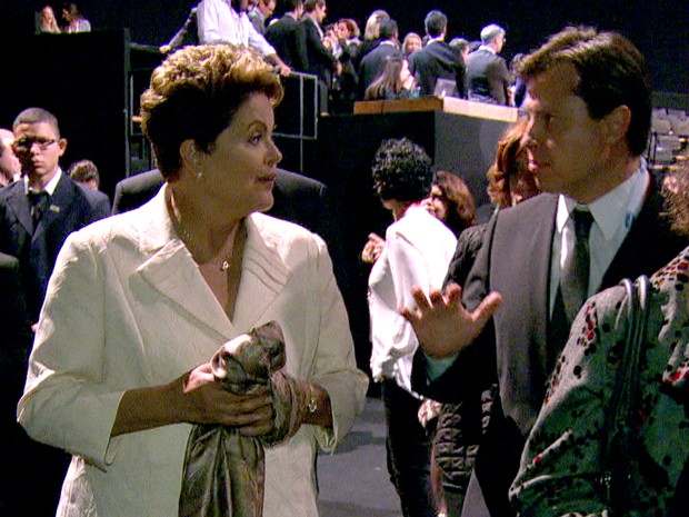 Candidata a reeleição pelo PT, Dilma Rousseff, em entrevista a Gerson Camarotti