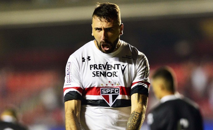 Lucas Pratto São Paulo x ABC (Foto: Marcos Ribolli)