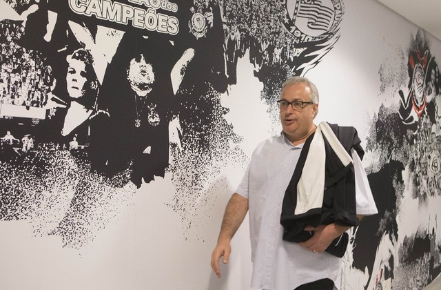 Novo contrato, CIDs, gestão... Presidente do Corinthians tira dúvidas sobre a Arena