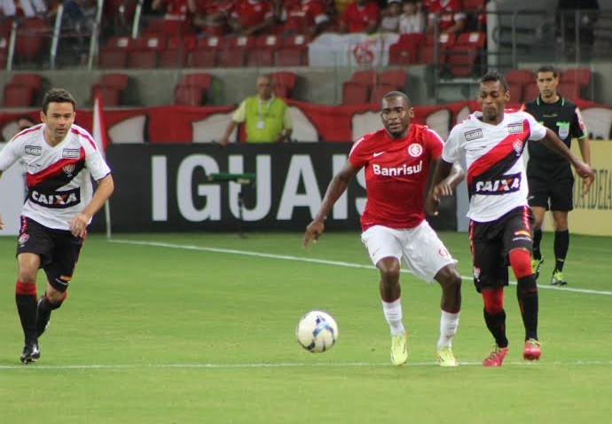 Inter e Vitória fazem jogo de estreia pelo Brasileirão no Beira-Rio (Foto: Diego Guichard/GloboEsporte.com) Inter e Vitória fazem jogo de estreia pelo Brasileirão no Beira-Rio (Foto: Diego Guichard/GloboEsporte.com)