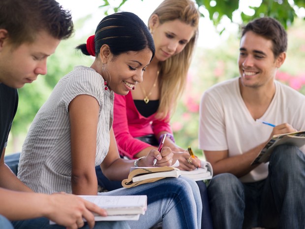 estudar_fies_prouni_bolsa (Foto: Bolsas de estudo so uma alternativa para ingressar no ensino superior sem pesar o oramento)