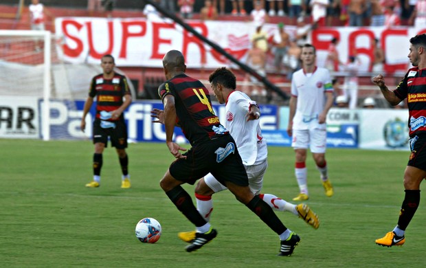 Sport x Náutico (Foto: Aldo Carneiro/Pernambuco Press) Sport x Náutico (Foto: Aldo Carneiro/Pernambuco Press)