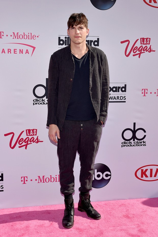 Ashton Kutcher Billboard Music Awards (Foto: AFP)