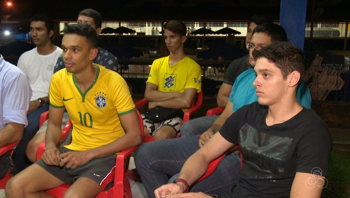 Jogadores da seleção acreana se apresentam para disputar Copa Amazônia de Vôlei (Foto: Reprodução/Rede Amazônica Acre)