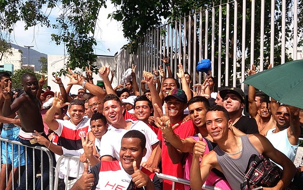 fila torcida Maracanã jogo Flamengo  (Foto: Edgard Maciel de Sá)