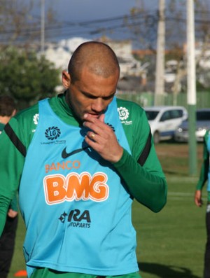 Marcel, atacante do Coritiba (Foto: Gabriel Hamilko / GloboEsporte.com)