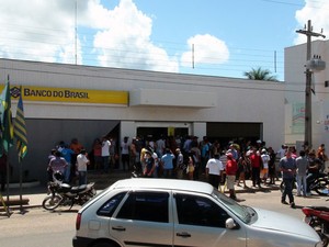Quadrilha assaltou Banco do Brasil. (Foto: Emiliano Monteiro Amorim)