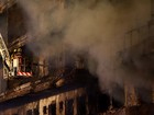 Incêndio destrói três blocos de complexo residencial em Dubai