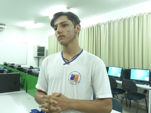 Classificado para a fase nacional, o jovem compete em outubro no Recife. (Foto: Rede Amazônica/Reprodução)