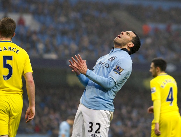 Carlos Tevez Manchester City Reading (Foto: AP)