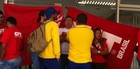Correios vão fazer mutirão 
de entrega (Willian de Farias/G1)
