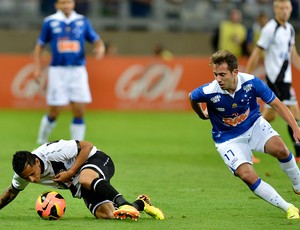 Everton Ribeiro cruzeiro yotun vasco brasileirão (Foto: Washington Alves / Vipcomm)