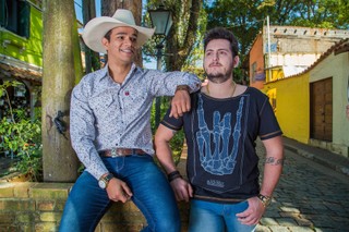 Bruno Nassy e Thiago (Foto: Levi Cruz / M2 Divulgação)