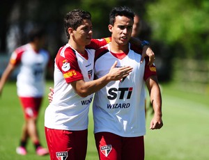 Osvaldo Jadson São Paulo (Foto: Marcos Ribolli / globoesporte.com)