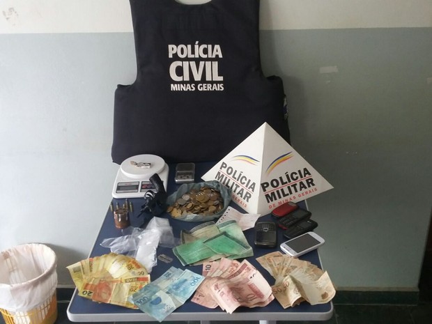 Presa possui passagem por furto, segundo a PM. (Foto: Divulgação/PM)