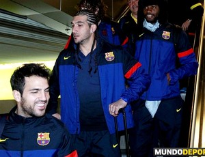 Fabregas desembarque Barcelona em Moscou (Foto: Reprodução / Mundo Deportivo.es)