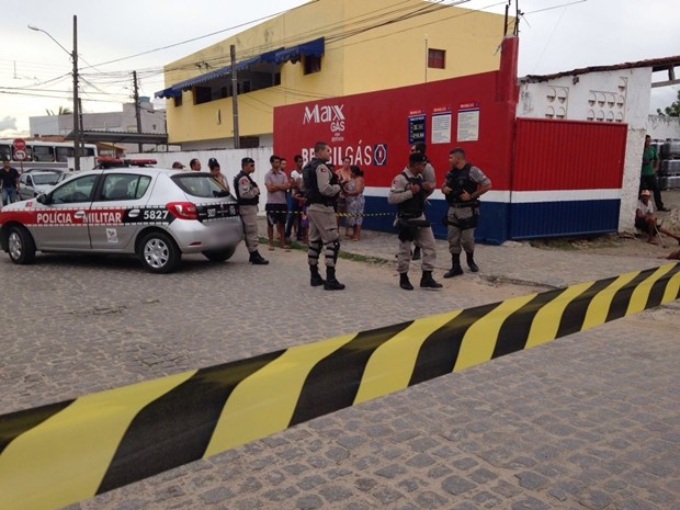 Vítima mora nas proximidades do local onde foi assassinado (Foto: Walter Paparazzo/G1)