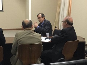 Demissão de Marcos Pacheco foi confirmada durante reunião na sede do Governo (Foto: Twitter/ Felipe Camarão) Demissão de Marcos Pacheco foi confirmada durante reunião na sede do Governo (Foto: Twitter/ Felipe Camarão)