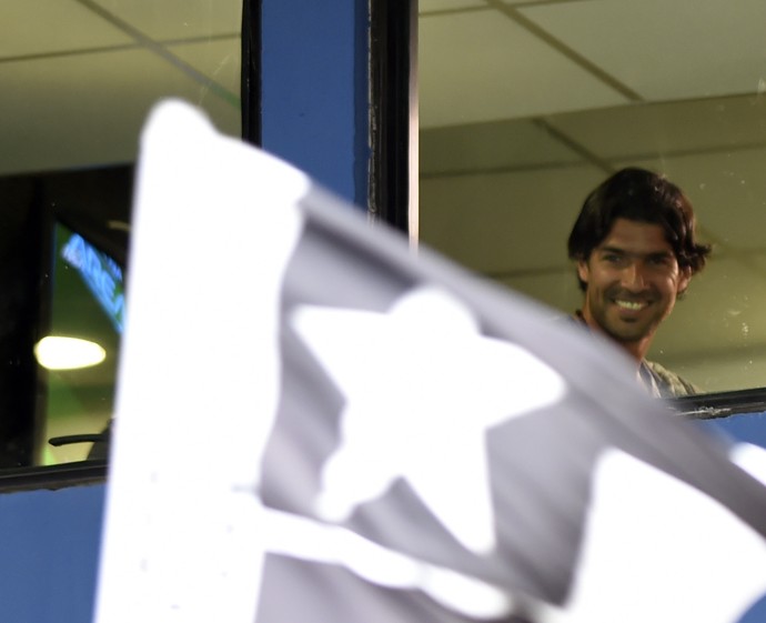 loco Abreu Botafogo (Foto: AndrÃ© DurÃ£o / GloboEsporte.com)