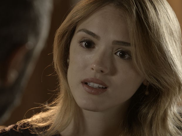 Júlia fala de Pedro para Miguel (Foto: TV Globo)