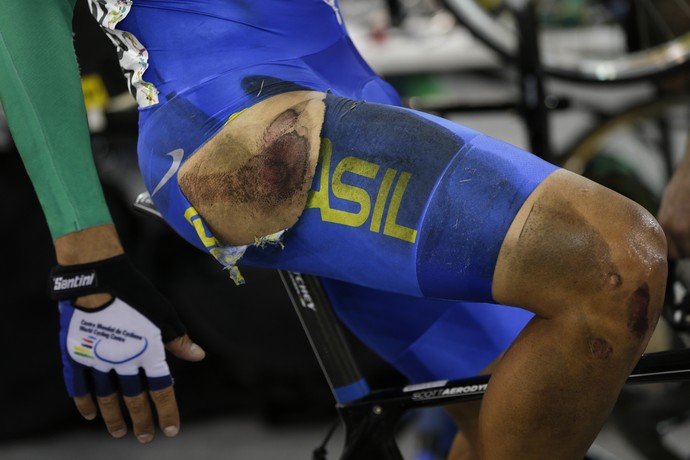 Gideoni Monteiro ciclista lesão Pan (Foto: AP)
