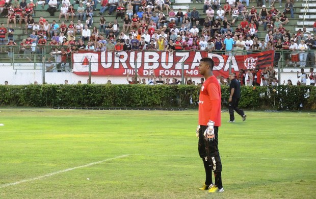 Felipe treino Flamengo (Foto: Cahê Mota)