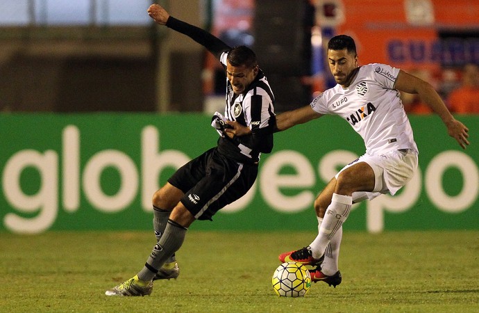 Botafogo Figueirense Anderson Aquino (Foto: Vitor Silva/Botafogo/SS Press)