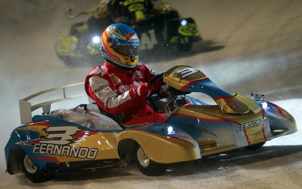 Fernando Alonso - kart no gelo - Wrooom (Foto: EFE)