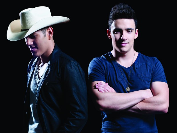 Atraso no show da dupla sertaneja Pedro Paulo e Alex terminou em quebra-quebra na madrugada de domigo (27) (Foto: Ackley Serrano/Divulgação)