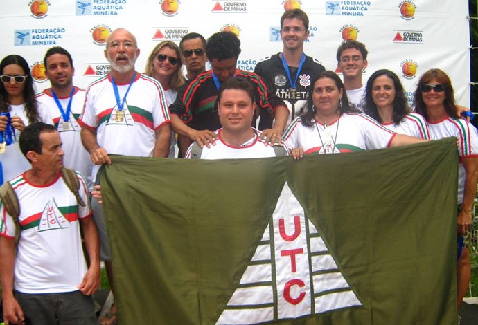 Equipe máster de natação do Uberlândia Tênis Clube (UTC) (Foto: Divulgação/UTC)