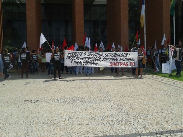 Servidores realizam protesto em Palmas (Foto: Divulgação/ Sintras)