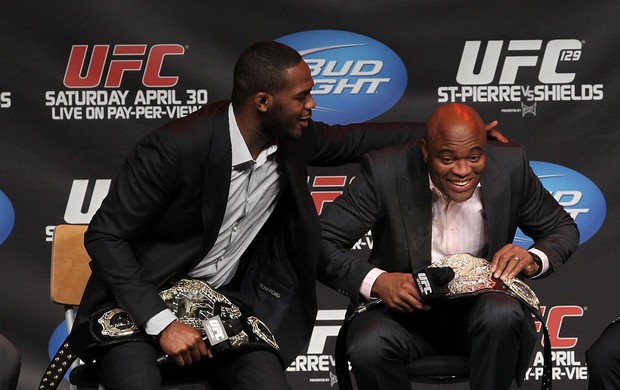 Jon Jones e Anderson Silva (Foto: Divulgação/UFC)