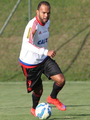 Alecsandro será o 17º atacante da era Paulo Nobre no Palmeiras; veja a lista