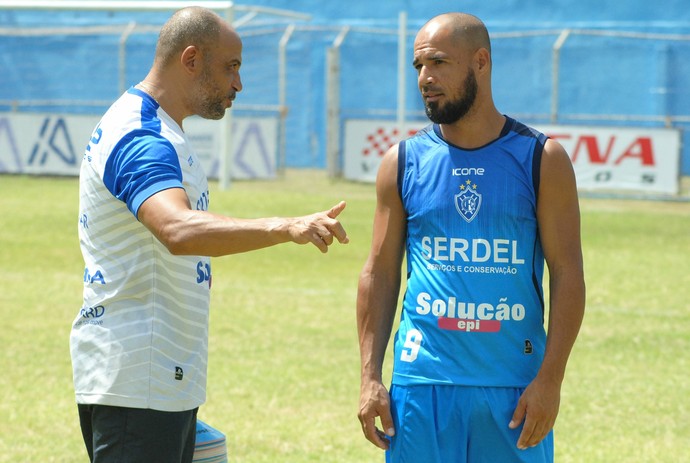 Hércules é o jogador mais experiente do elenco que o técnico Fábio Henrique tem à disposição no Vitória-ES (Foto: Henrique Montovanelli/Vitória-ES)