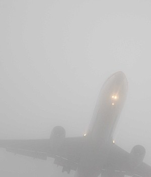 Neblina cobre São Paulo e 
fecha Congonhas para pousos  (Luiz Guarnieri/Brazil Photo Press/AE)