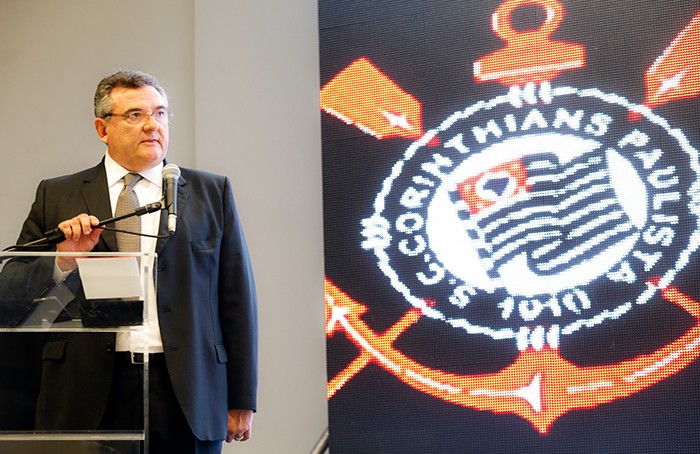 Corinthians antecipa R$ 3,5 milhões de rede de lojas e estende contrato até 2019