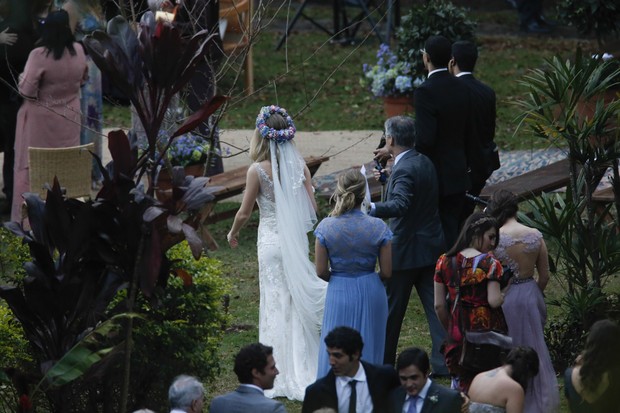 Fiorella Mattheis e Flavio Canto se casam (Foto: Leo Marinho/Agnews)