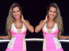 Ex-BBB Adriana posa com vestidinho curto em rede social