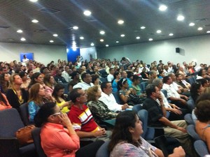 Governo do CE promove ato contra hostilidades a médicos estrangeiros (Foto: Gioras Xerez/G1 Ceará)